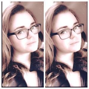 Meet your Posher, Casey